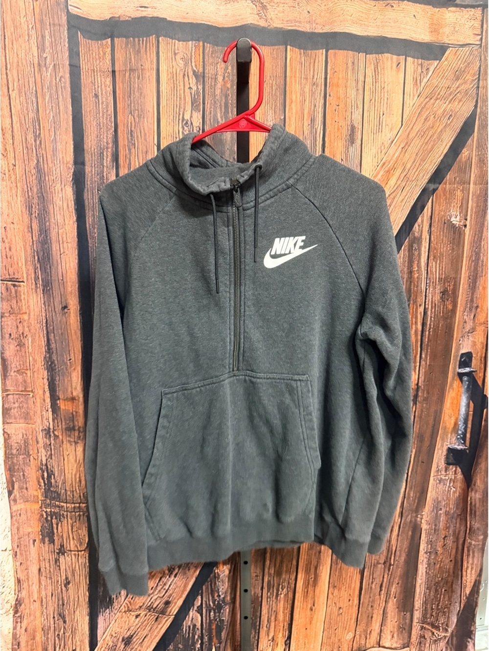 Nike Men's Medium Gray Half-Zip Pullover Hoodie Sweatshirt size medium